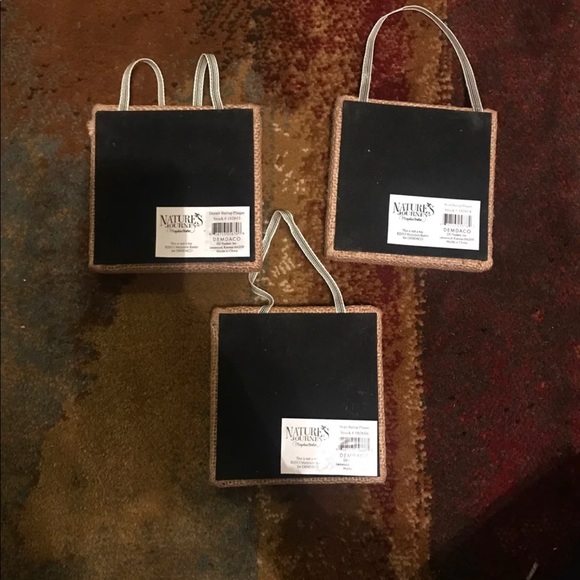 Wall decor - Picture 2 of 2